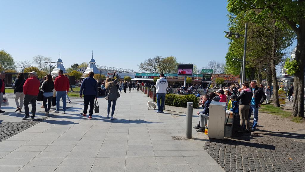 Osrodek Wczasowy Zloty Dab - Domki Miedzyzdroje Exterior photo