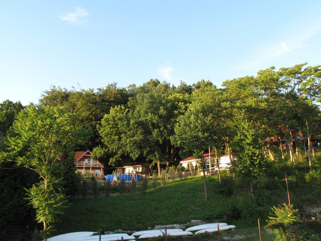 Osrodek Wczasowy Zloty Dab - Domki Miedzyzdroje Exterior photo